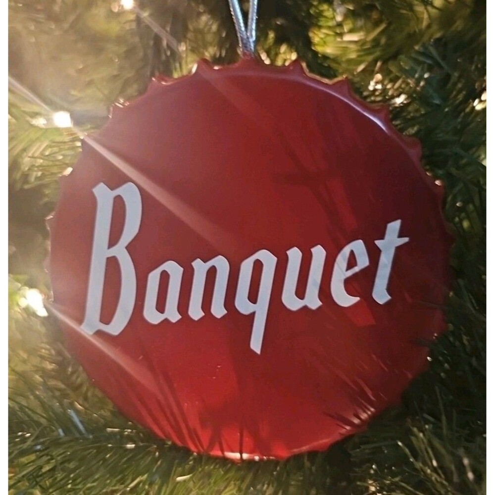 BANQUET 5" Beer Bottle Cap Christmas Tree Holiday Ornament 5" Sign 2025